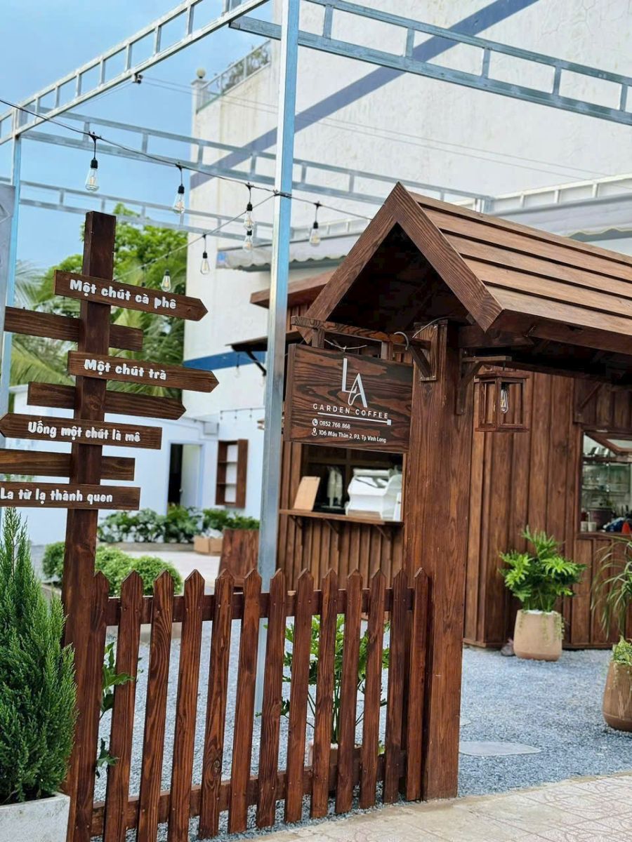 Thi công mái xếp Long An giá rẻ chất lượng