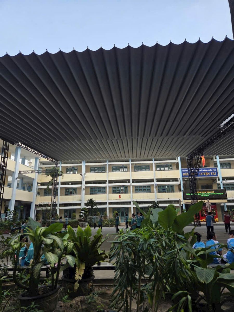 Mái bạt kéo bình dương chất lượng