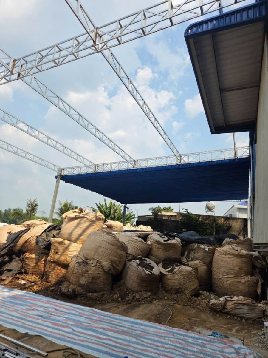 Dịch vụ lắp mái xếp trọn gói giá rẻ TP HCM