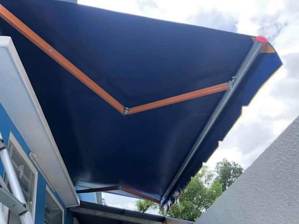 LẮP ĐẶT MÁI HIÊN GIÁ RẺ
