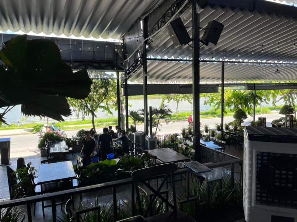 mái xếp di động nhà bè